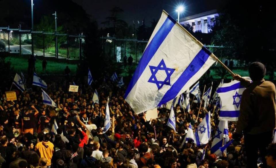 В Израиле возникли массовые забастовки